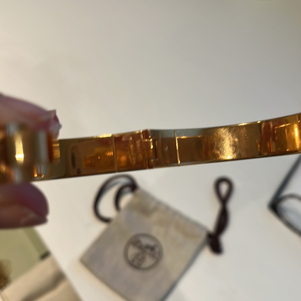 Hermes limited 18k gold plated brass Hinged Bracelet - RARELY Worn! Excellent! - Picture 4 of 8